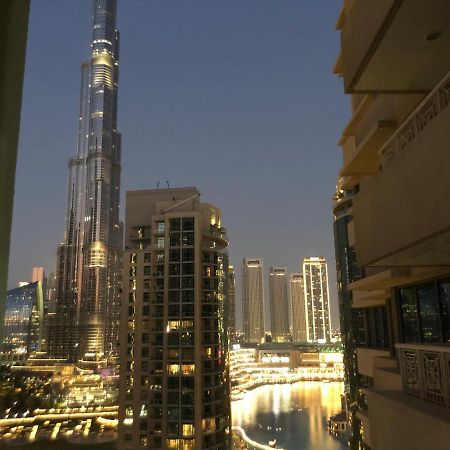 Downtown Boulevard One Bedroom Apt In 29 Blvd غرفة وصالة Burj & Fountain View Master Bedroom Plus 2 Single Beds In Living Room Ντουμπάι Εξωτερικό φωτογραφία