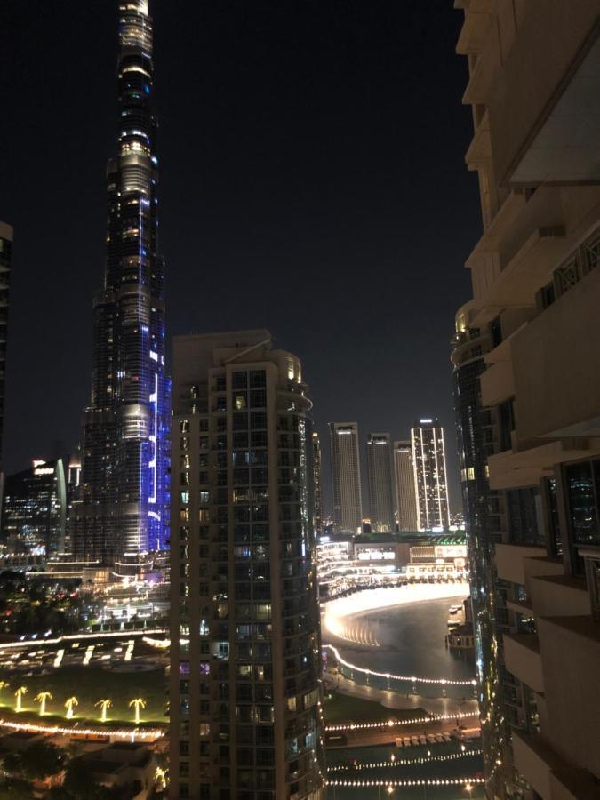 Downtown Boulevard One Bedroom Apt In 29 Blvd غرفة وصالة Burj & Fountain View Master Bedroom Plus 2 Single Beds In Living Room Ντουμπάι Εξωτερικό φωτογραφία
