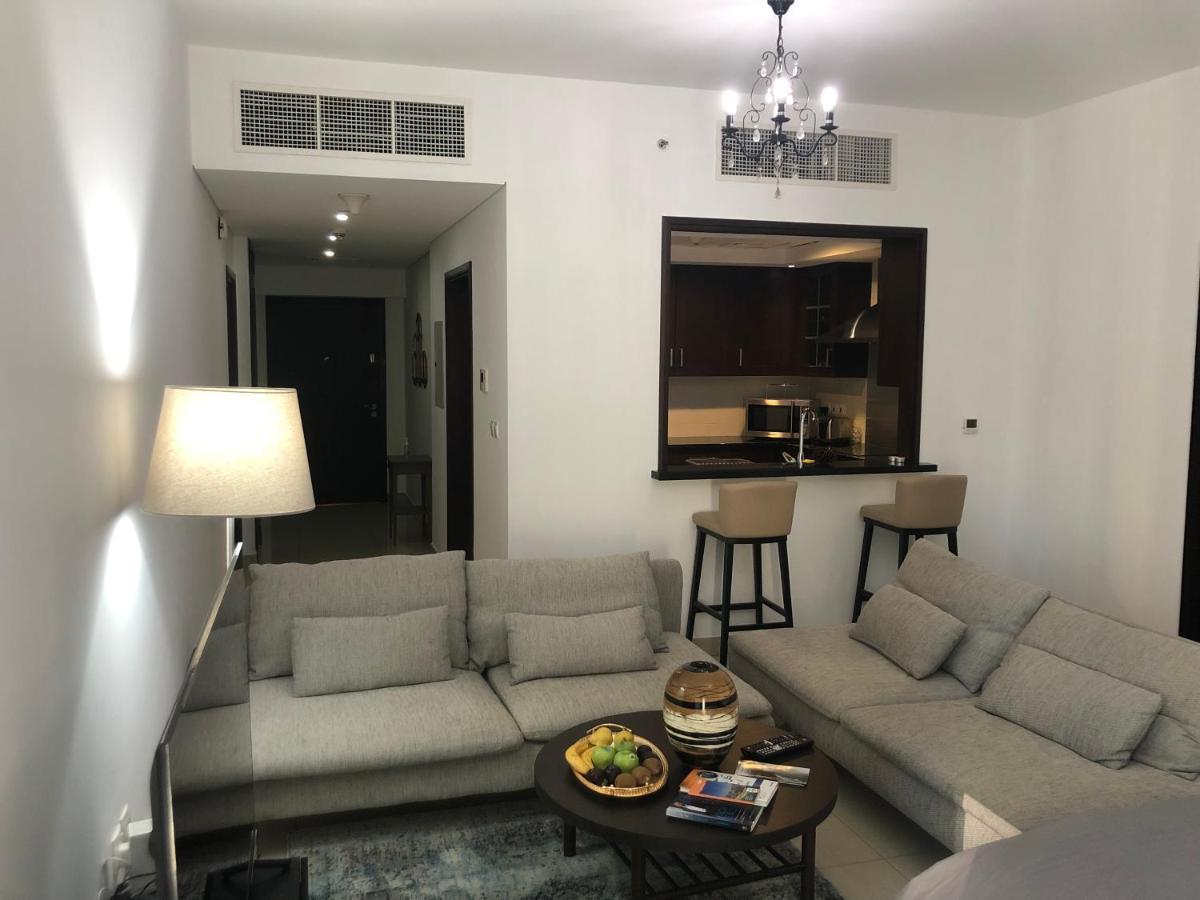Downtown Boulevard One Bedroom Apt In 29 Blvd غرفة وصالة Burj & Fountain View Master Bedroom Plus 2 Single Beds In Living Room Ντουμπάι Εξωτερικό φωτογραφία