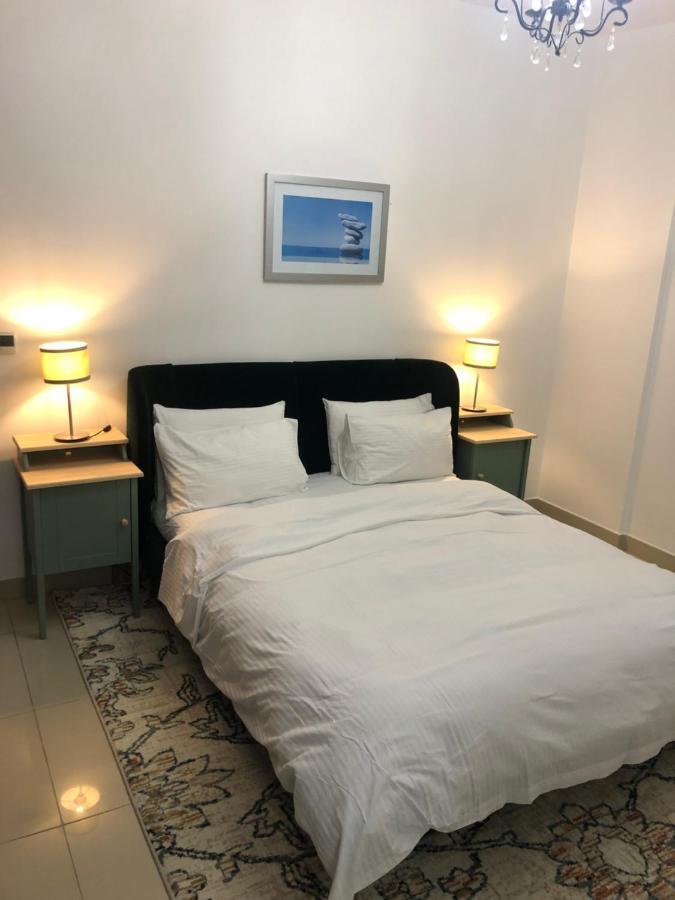 Downtown Boulevard One Bedroom Apt In 29 Blvd غرفة وصالة Burj & Fountain View Master Bedroom Plus 2 Single Beds In Living Room Ντουμπάι Εξωτερικό φωτογραφία