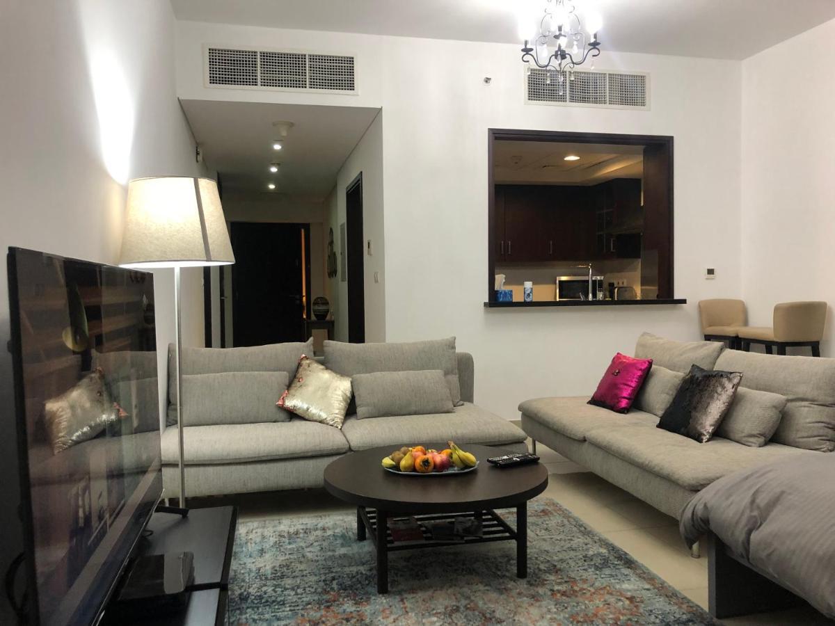 Downtown Boulevard One Bedroom Apt In 29 Blvd غرفة وصالة Burj & Fountain View Master Bedroom Plus 2 Single Beds In Living Room Ντουμπάι Εξωτερικό φωτογραφία
