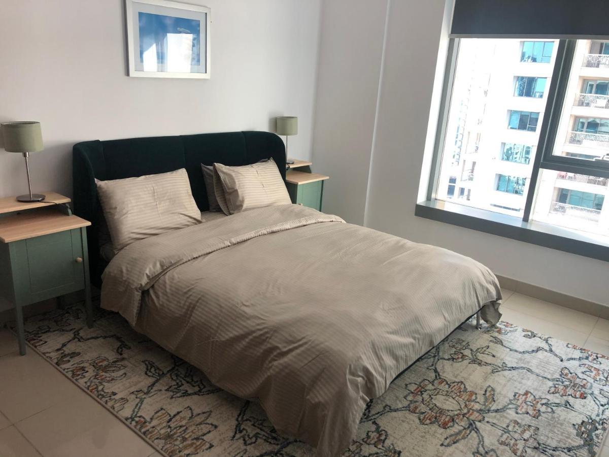 Downtown Boulevard One Bedroom Apt In 29 Blvd غرفة وصالة Burj & Fountain View Master Bedroom Plus 2 Single Beds In Living Room Ντουμπάι Εξωτερικό φωτογραφία